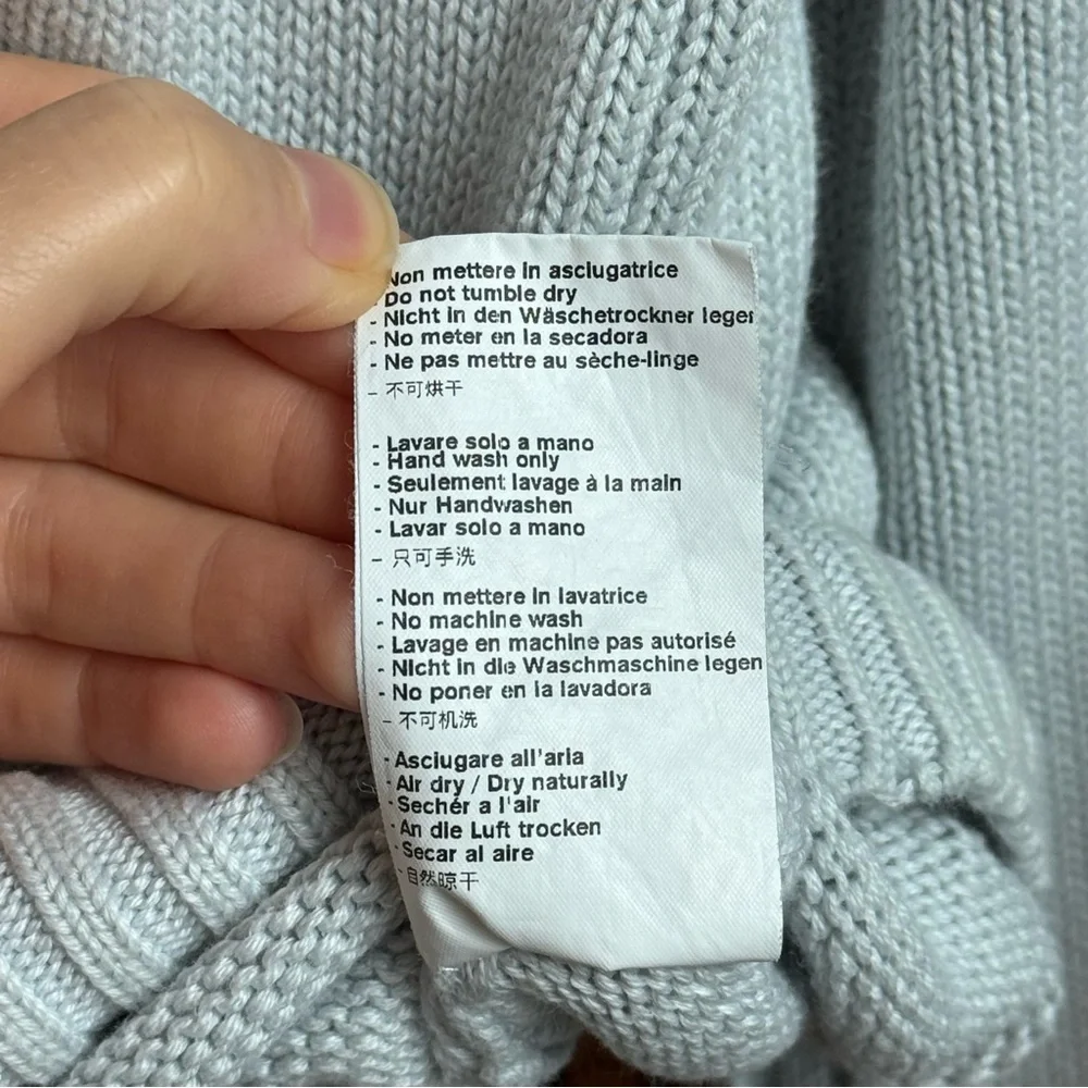 Brandy Melville USA Flag Sweater – Made in Italy – 100% Cotton – One Size (S-L) - Picture 9 of 12